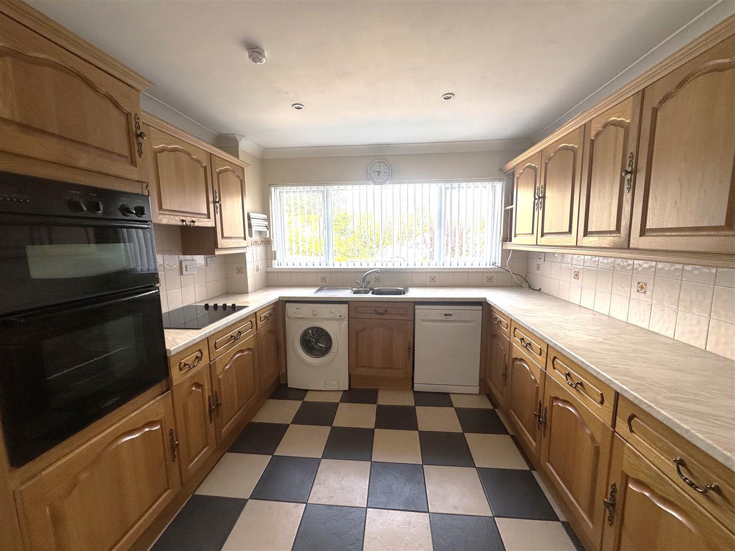 Glyncollen Drive, Ynysforgan, Swansea, SA6 6RS